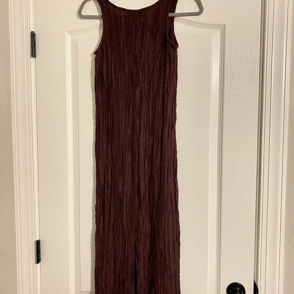SU-Zen size small sleeves wrinkle dark purple dress. In perfect condition - Picture 13 of 17
